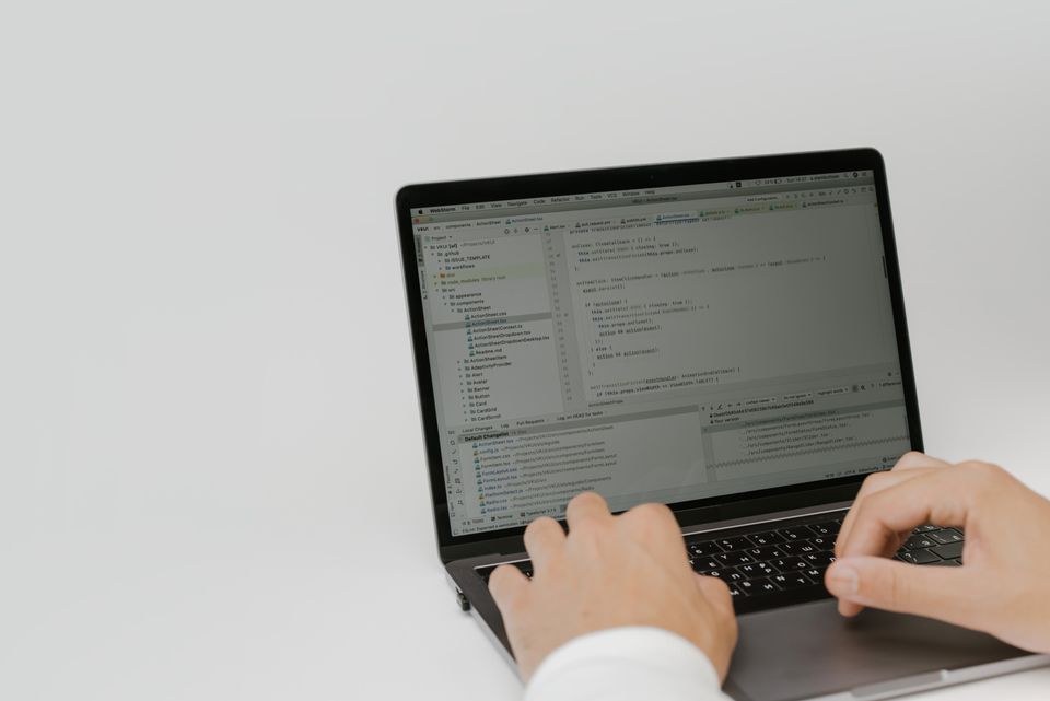 Les nouveaux enjeux des entreprises informatiques à Madagascar à l’ère du numérique
